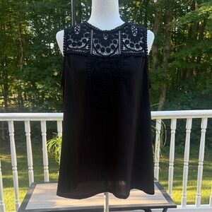 Halogen women’s black and cloud lace crochet top